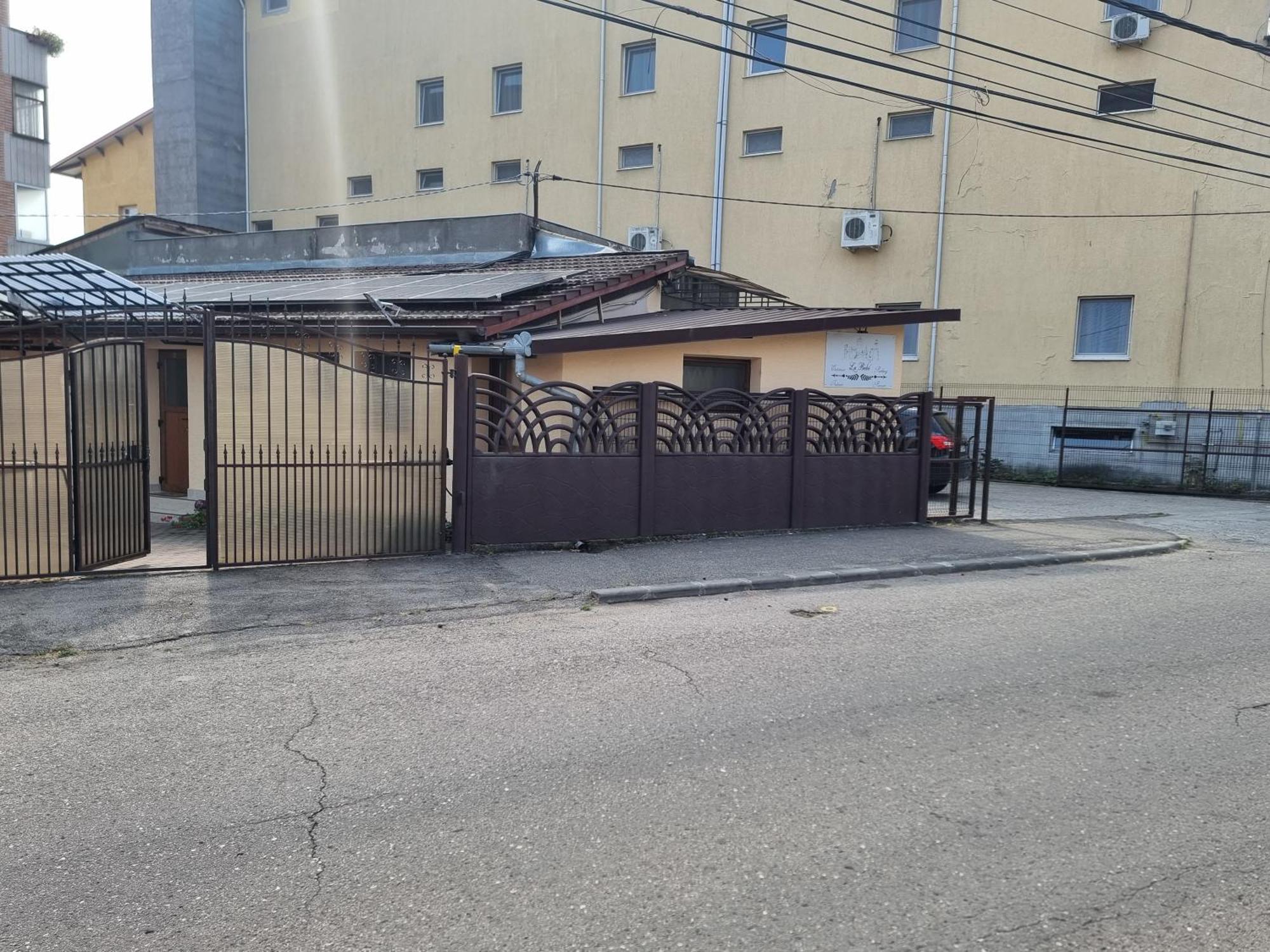 La Bebe 2 Beds Apartment Hunedoara Exterior photo